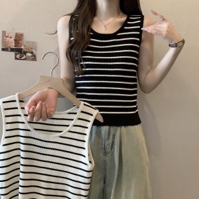 여성 스트라이프 줄무늬 슬림 민소매 나시 URK-544